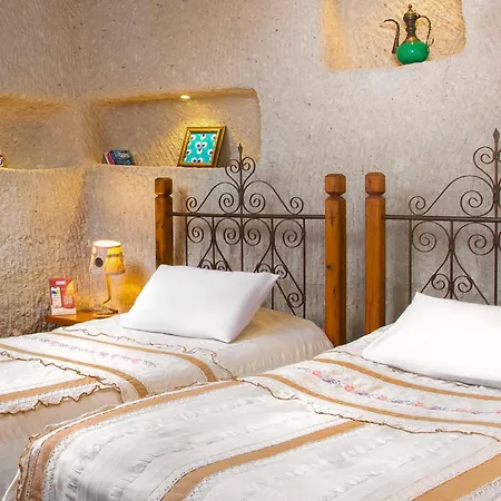 Terra Cave Hotel 2*