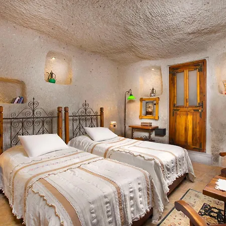 Terra Cave 2* Göreme