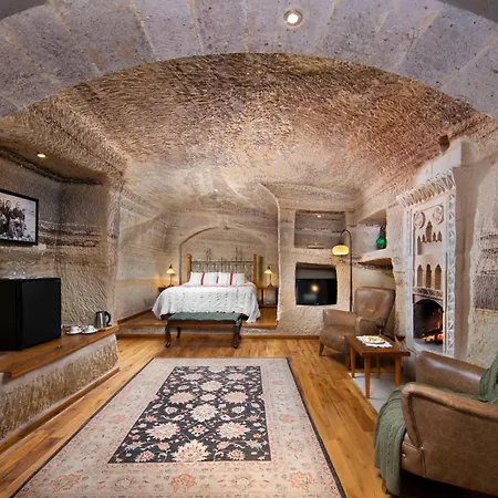 Terra Cave Hotel 3*