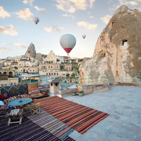 Terra Cave Hotel 2*