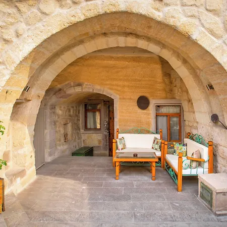 Terra Cave 3* גורמה